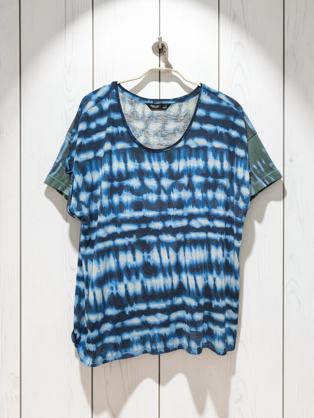 Simply Vera Vera Wang Blue Tie Dye Scoop Neck Short Sleeve Top L EUC